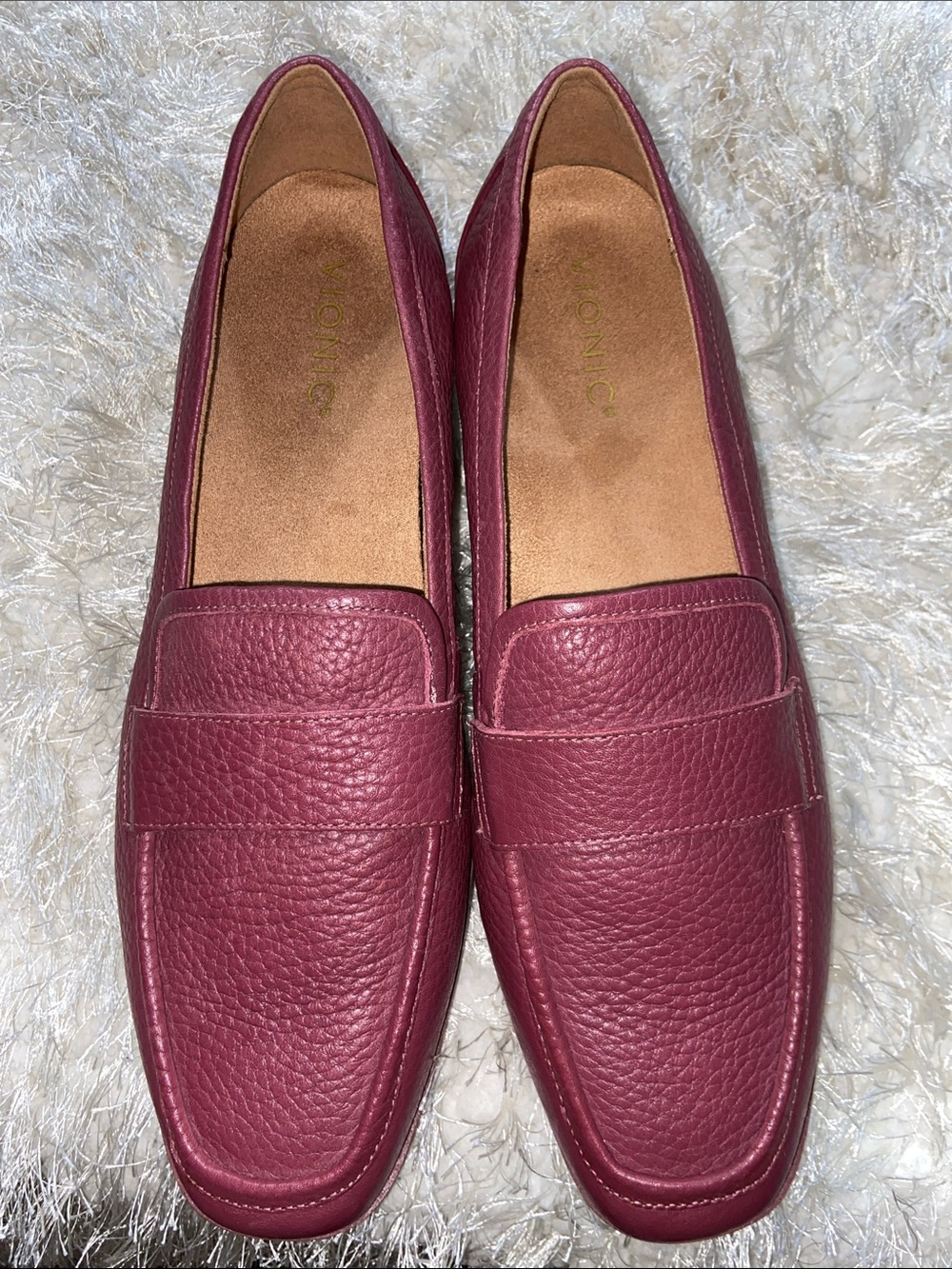 Vionic Sellah Burgundy Loafers Women’s 10 Block Heel Penny Style